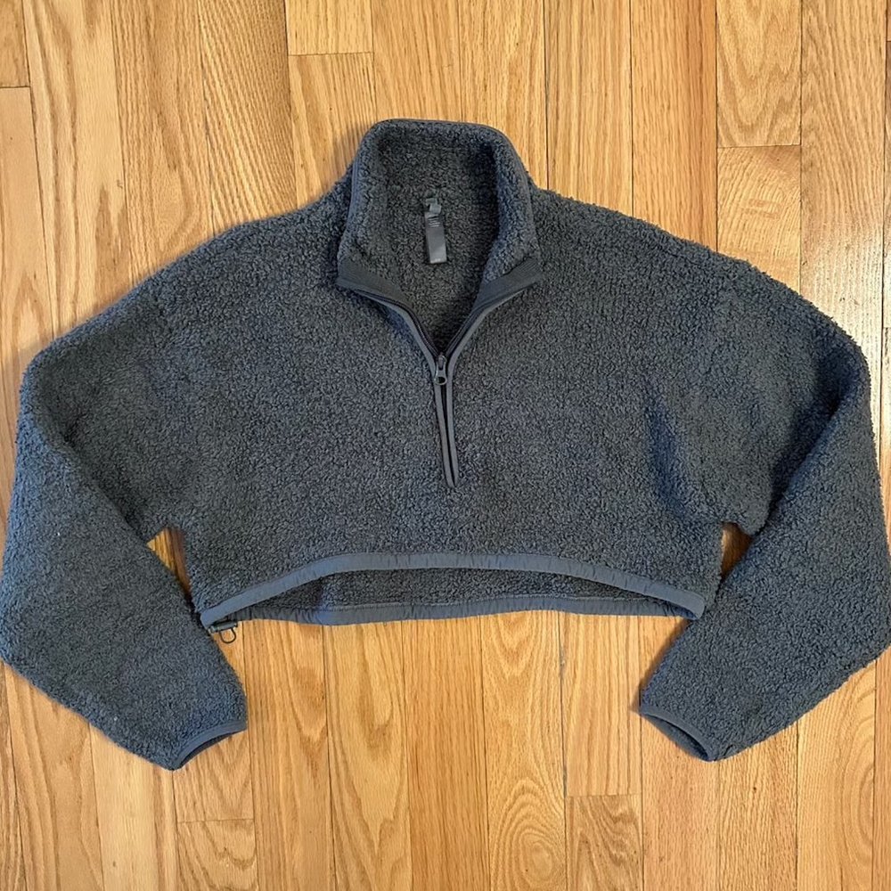 SKIMS Cropped Fleece Sweatshirt